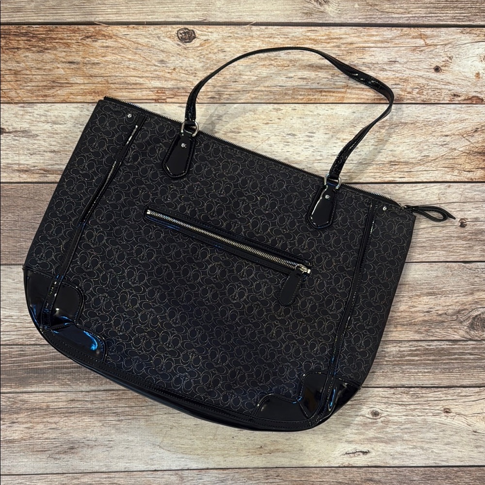 COACH Black Shoulder Bag